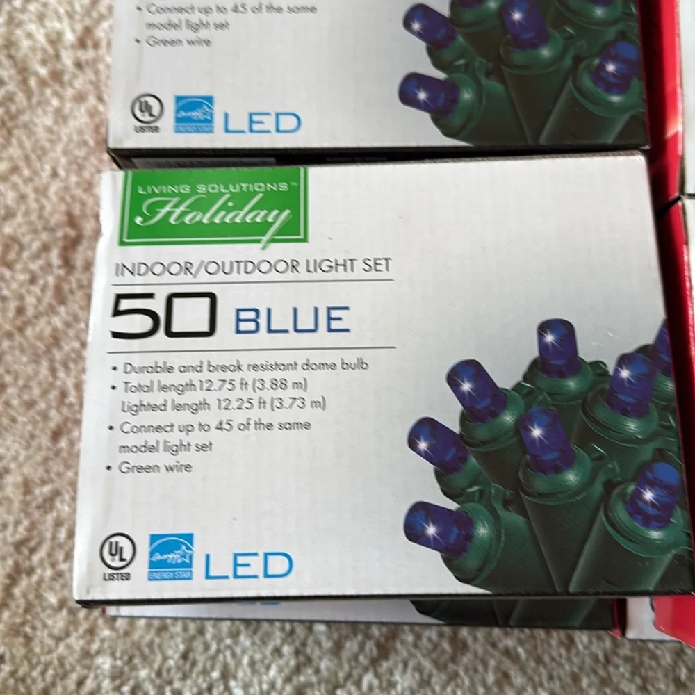Holiday Indoor/Outdoor Blue LED Light Set 50 bulbs Dome Bulb